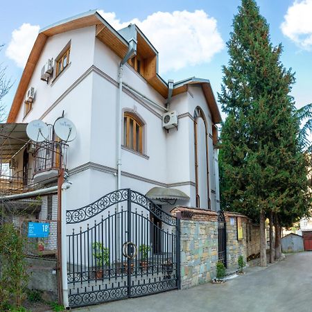 Valeria Hotel Tbilisi Exterior photo