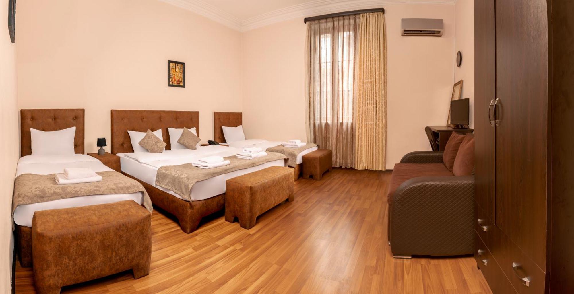 Valeria Hotel Tbilisi Exterior photo