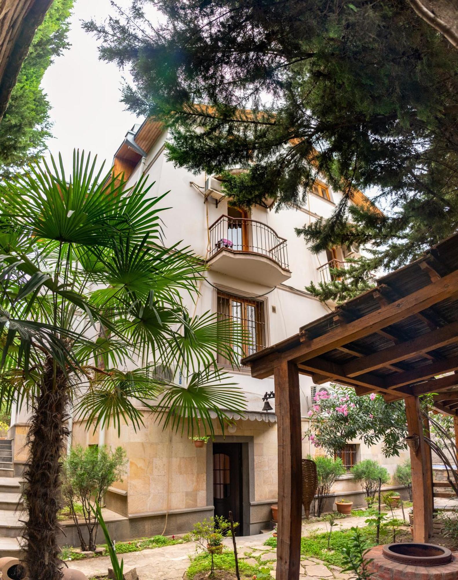 Valeria Hotel Tbilisi Exterior photo